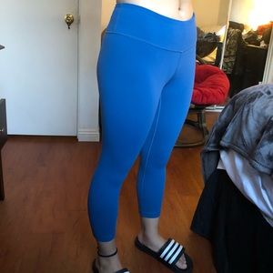 BLUE LULULEMON LEGGINGS SIZE 4